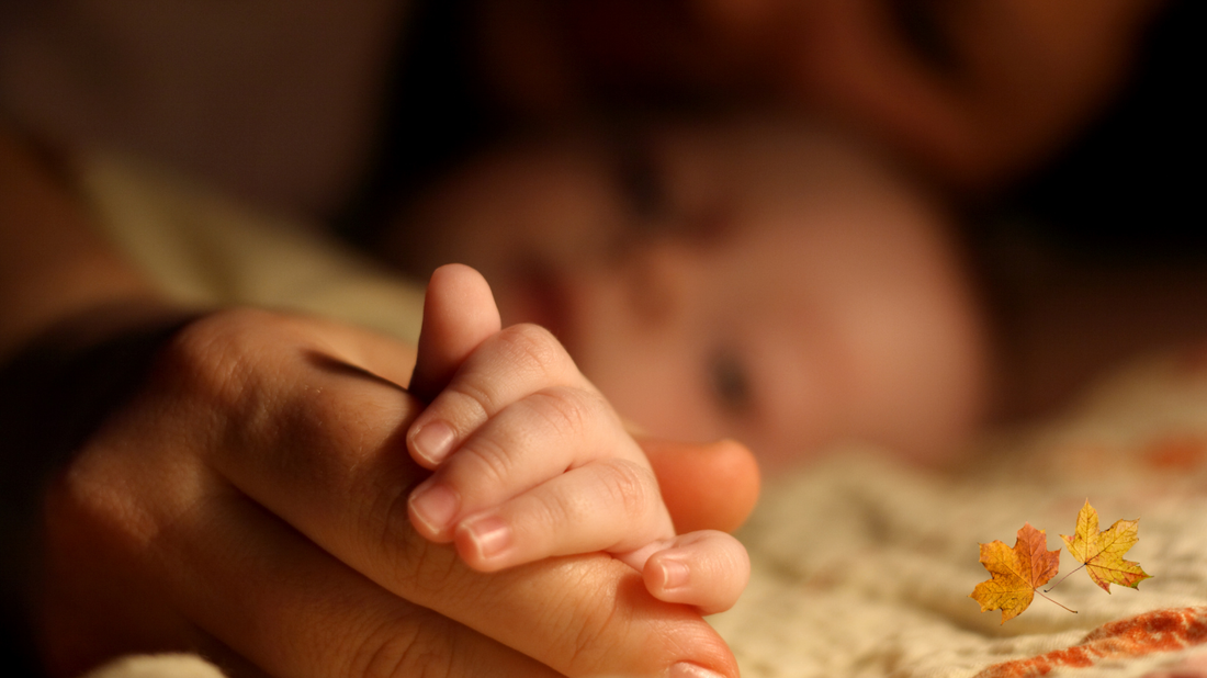 Gentle, seasonal sleep tips every parent needs this autumn-winter